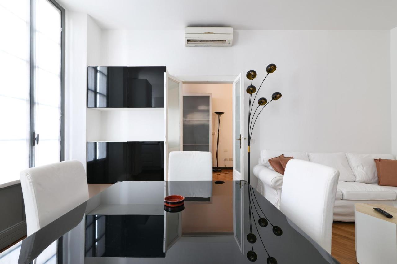 Charming San Babila Apt. Mailand Exterior foto